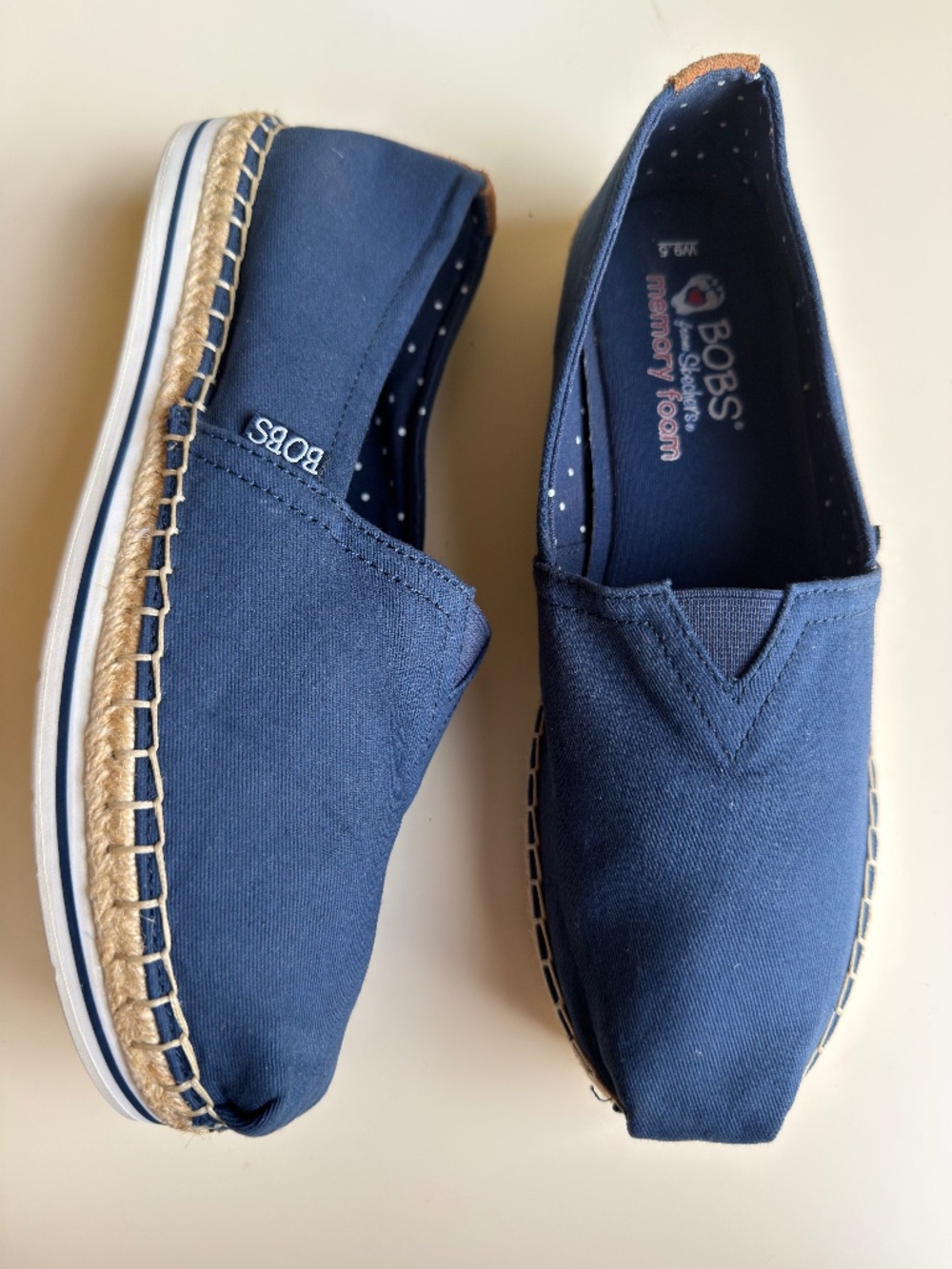 Like New! BOBS from Skechers "Breeze" Espadrille Flats